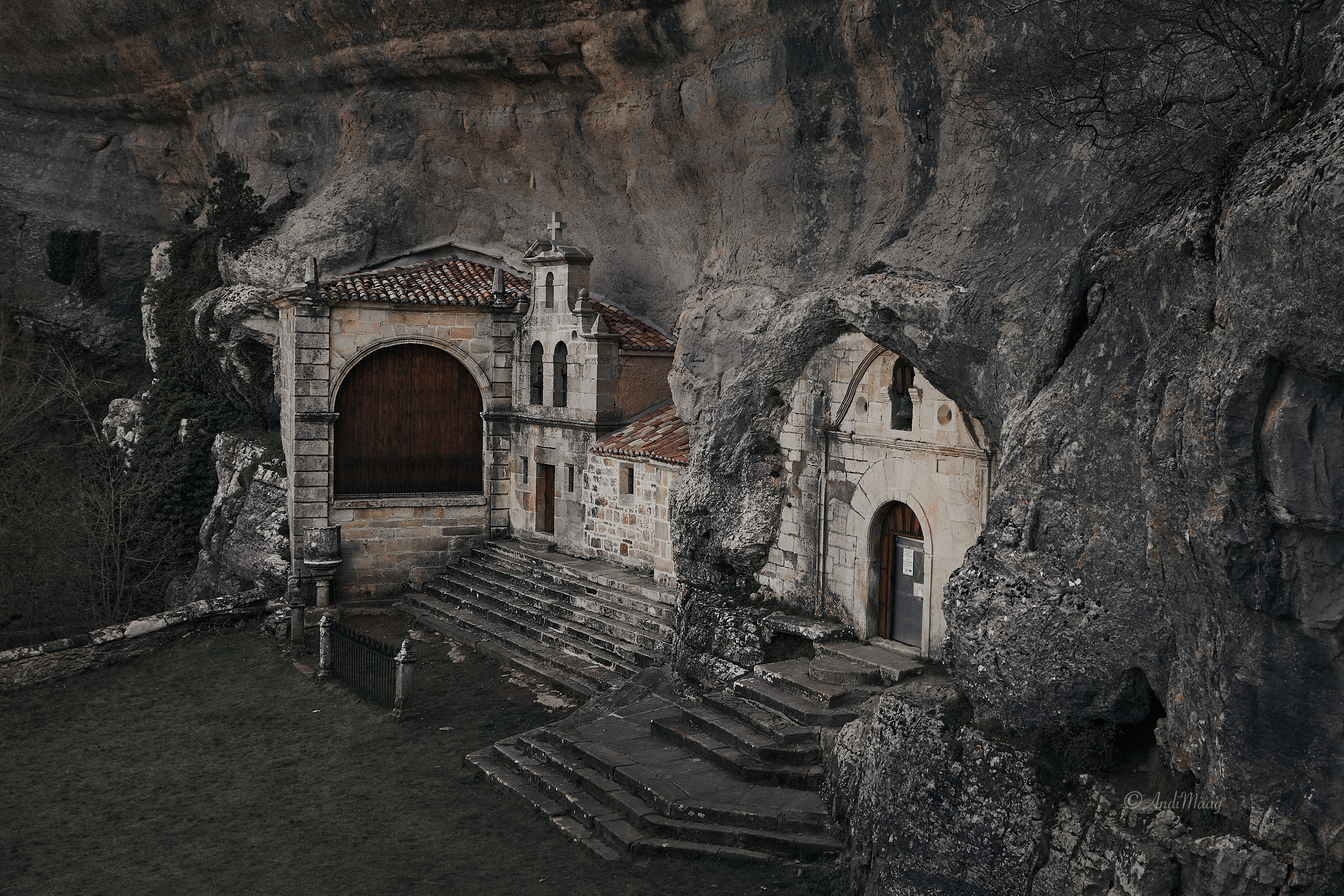  Monumento Natural de Ojo Guareña 